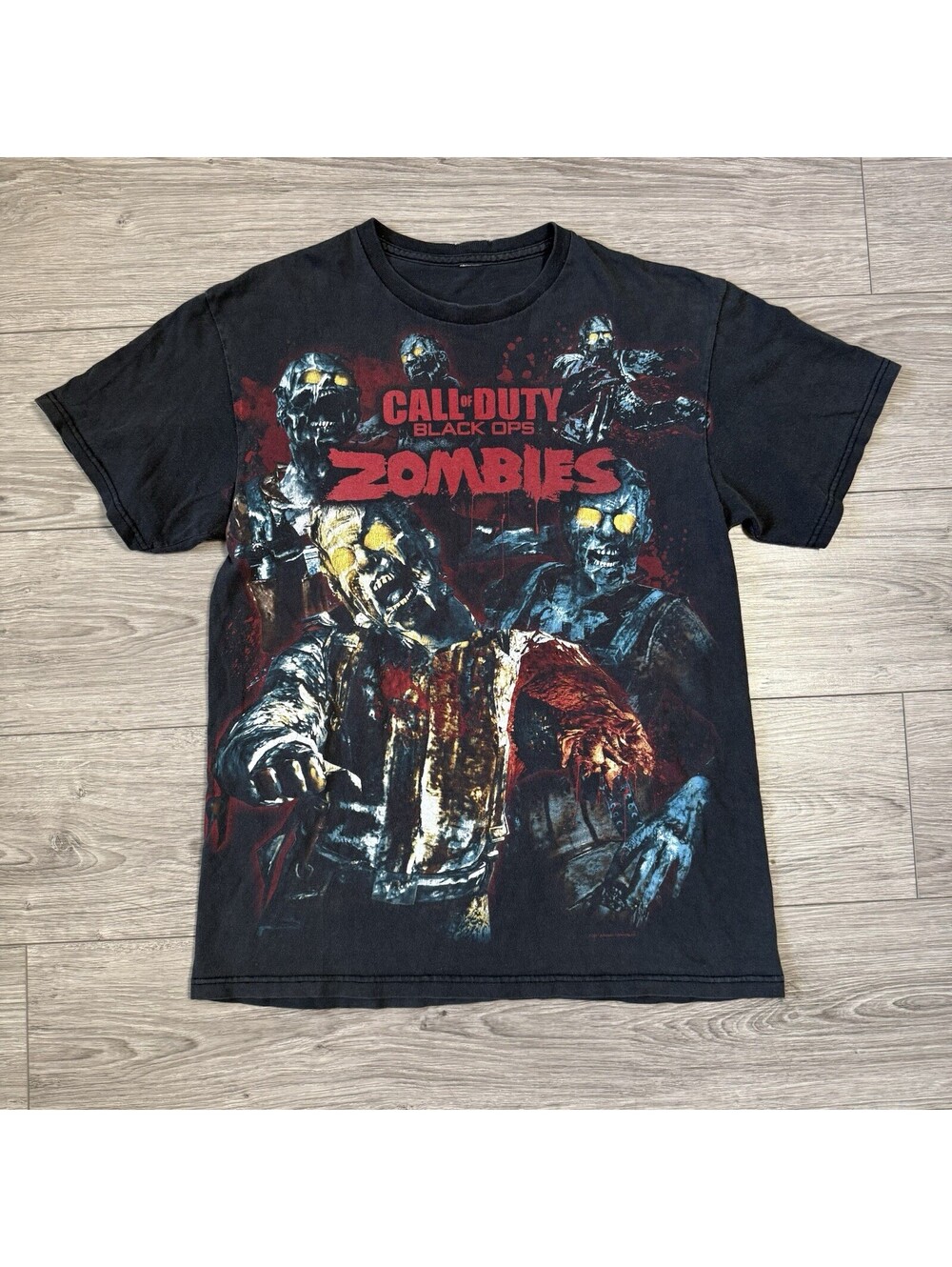 2011 Call of Duty: Black Ops Zombies Activision Promo T-Shirt M